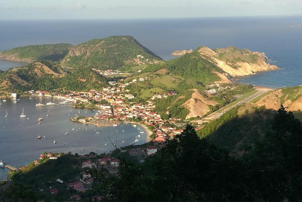 Studio De Charme Au Coeur Du Village, Vue Baie Terre-De-Haut Exteriör bild